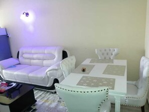 Living area - Stay.Plus Hurlingham Business Apartment (Nairobi)