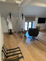 Televisión de pantalla plana