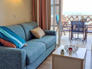 TV - L'Esquinade (P3 115) by Interhome (Agay Village Cap Esterel)