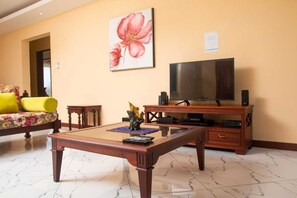 Living area - Stay.Plus Nyali Luxury Apartments (Mombasa)