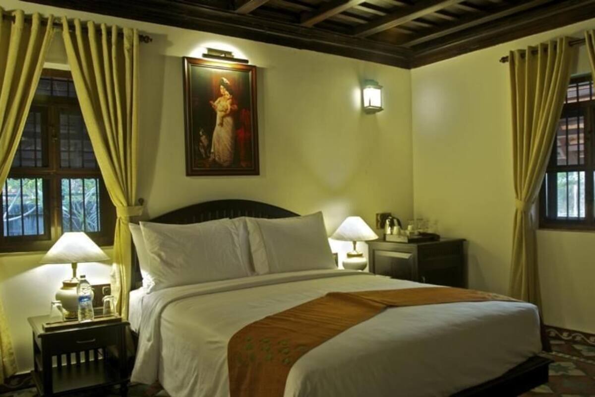 Traditional Room, 1 Queen Bed, Balcony, Lake View | Premium bedding, down comforters, minibar, in-room safe