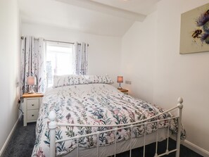 Cottage | 2 bedrooms, individually decorated, individually furnished, free WiFi - Sparrow Cottage (Keswick)