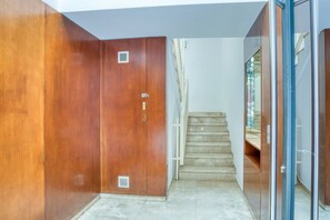 Interior - Pet-Friendly Apartament Luisa close to the Beach with Balcony & Wi-Fi (Lloret de Mar)