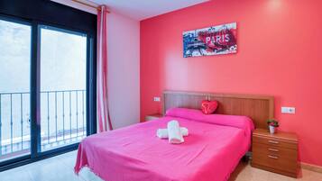 2 bedrooms, free WiFi, bed sheets