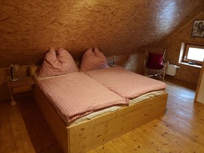 1 sovrum, gratis wi-fi och sÀngklÀder