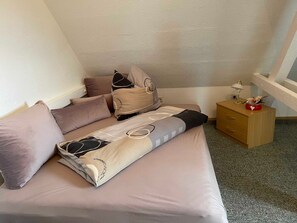 3 sovrum, resesäng, wi-fi och sängkläder
