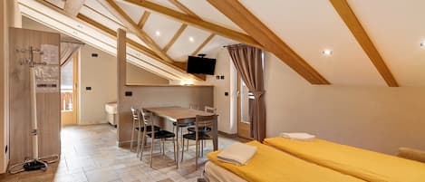 3 chambres, Wi-Fi gratuit, draps fournis
