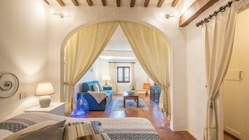 2 habitaciones, tabla de planchar con plancha y wifi gratis