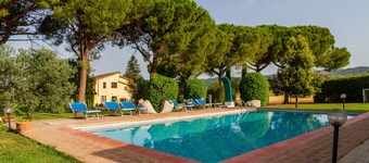 Appartement "Luna" in Maremma met terrassen, gedeeld zwembad en wifi