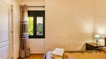 2 sovrum, gratis wi-fi och sÀngklÀder