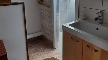Douche, papier toilette