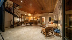 Lobby - Luxury 2BR Private Loft Canggu w/ Staff (Canggu)