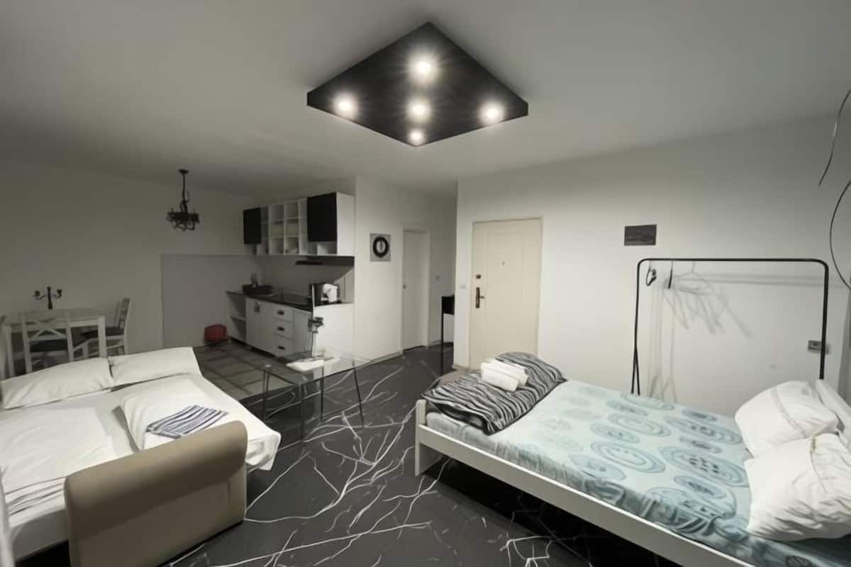 2 chambres, literie hypoallergénique, matelas mémoire de forme, bureau
