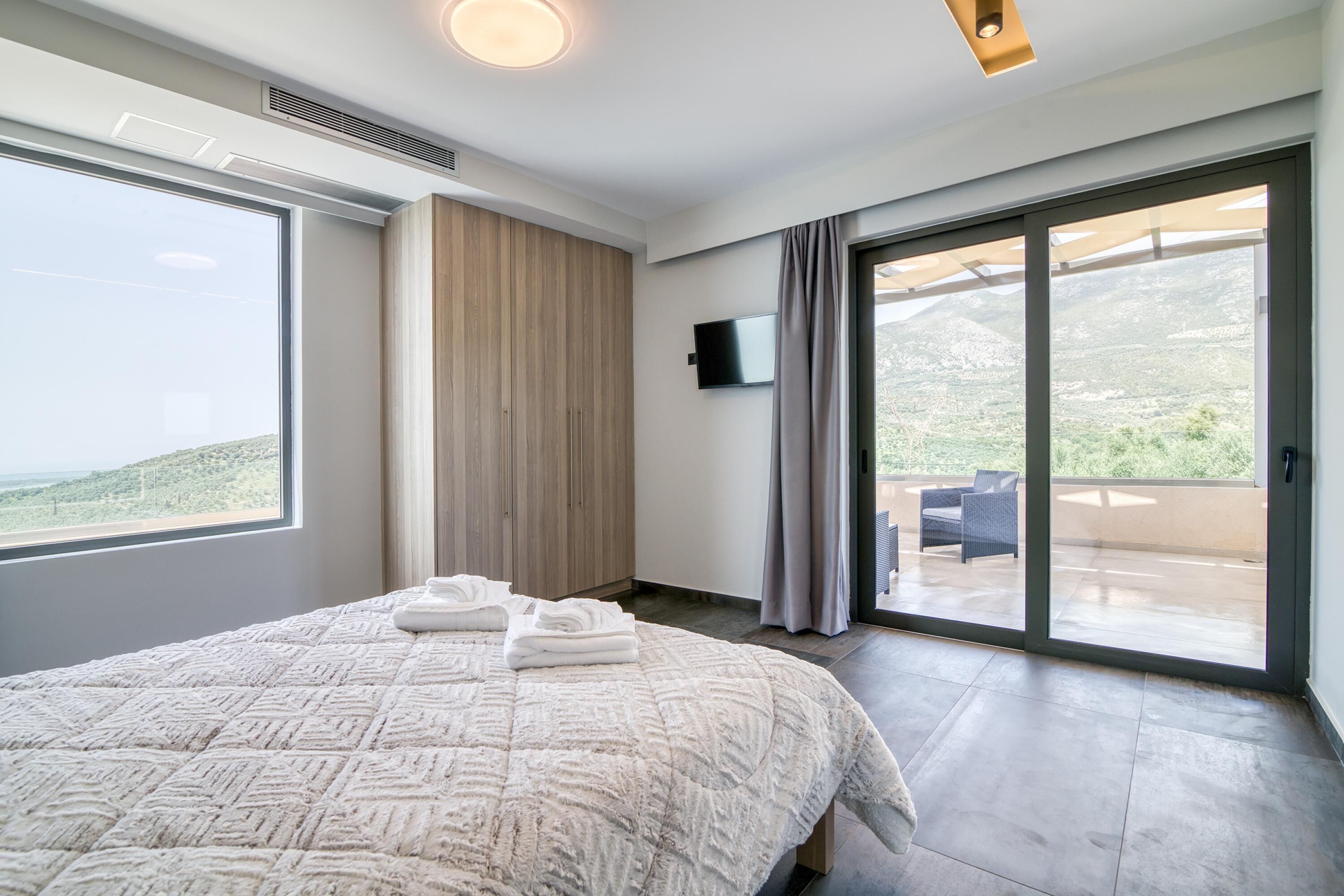 2 kamar tidur, Wi-Fi gratis, dan seprai linen