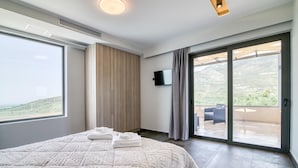Room - Serenity Suites Sea View 1 (Zacharo)