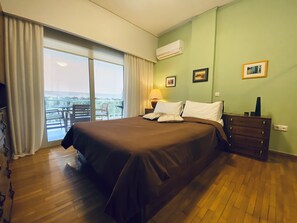 1 chambre, bureau, fer et planche à repasser, accès au Wi-Fi (inclus)