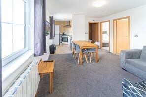 Smart-TV, Tischtennisplatte