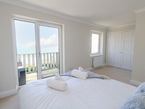 Cottage | Individually decorated, individually furnished, free WiFi