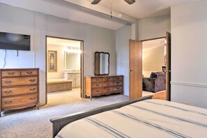 3 Schlafzimmer, Bügeleisen/Bügelbrett, Internetzugang, Bettwäsche