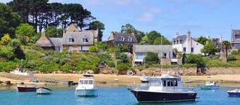 Charming little house 800m from the seaside