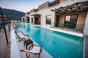 Seasonal outdoor pool - Serenity Suites Sea View 3 (Zacharo)
