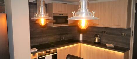 Fridge, microwave, oven, dishwasher