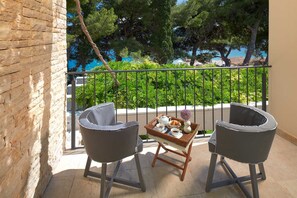 Property grounds - Golden Beach Villa - waterfront villa with a pool for 16 guests by MyWaycation (Bol)