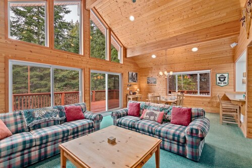 Natapine - Delightful Cabin in the Woods