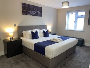 2 Schlafzimmer, Bügeleisen/Bügelbrett, Reisekinderbett, WLAN