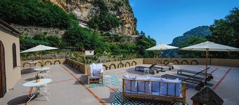 Lemon Garden Villa by Elite Villas