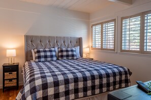 3 dormitorios, tabla de planchar con plancha, wifi gratis y ropa de cama