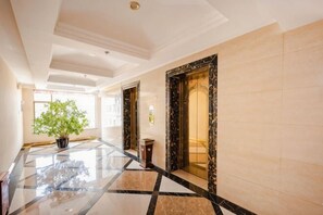 Interior - Pangye Hotel (Dayao)