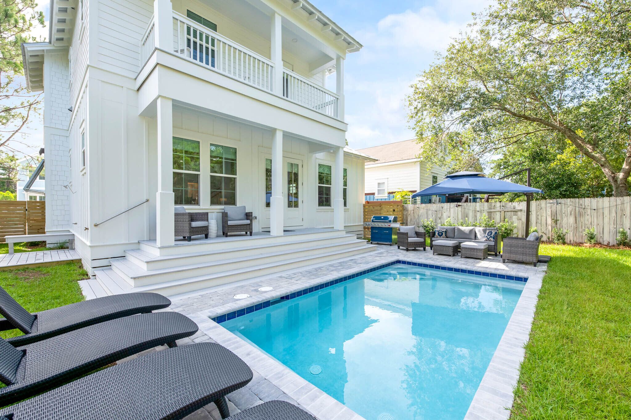 Book Now for Fall! "Your Lucky Day" Private Pool! 5 Adult Bikes! New Construction!