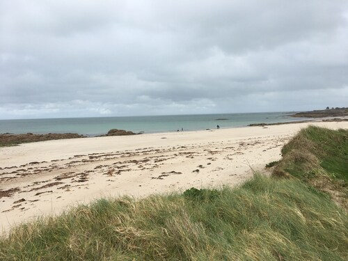 House for four 10min walk from the beach