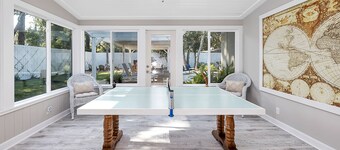 The Island Pearl! Perfect Private Escape with Private Pool, Newly Renovated, Great Outdoor Spaces!