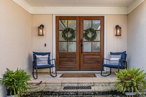 Exterior detail - The Island Pearl! Perfect Private Escape with Private Pool, Newly Renovated, Great Outdoor Spaces! (Saint Simons Island)