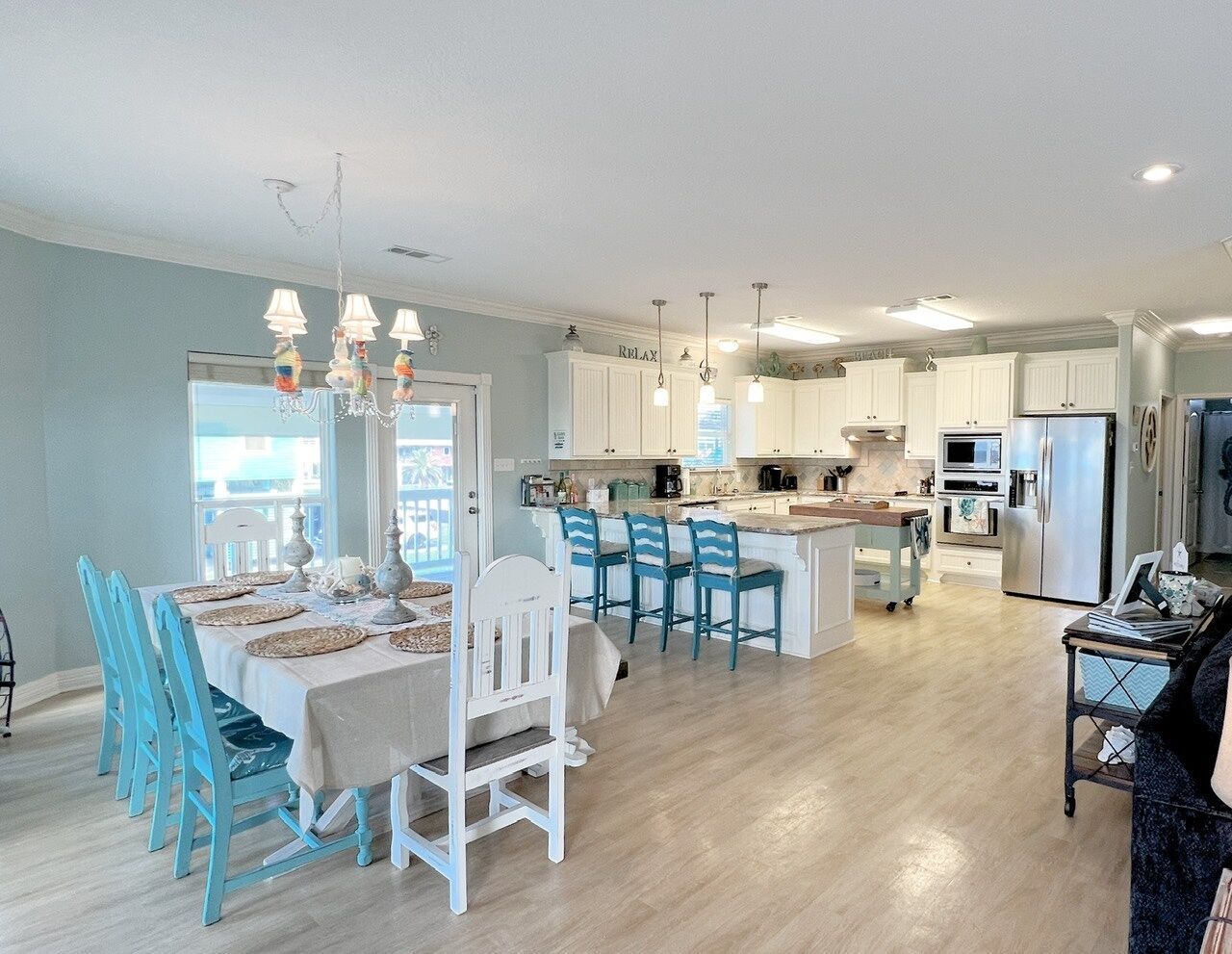 House, 4 Bedrooms | Dining