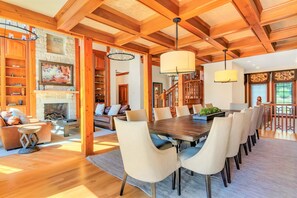 Huis, meerdere slaapkamers | Dineren