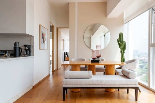 w* | Deluxe 2BR w/ Pool & View in Condesa