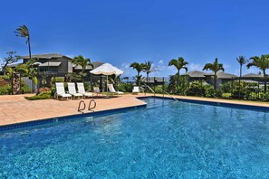 Pool - OCEANVIEW, 1 bed/1 bath condo at the exclusive gated Kapalua Bay Villa 32G4! (Lahaina)