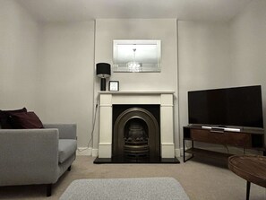 TV, fireplace, offices