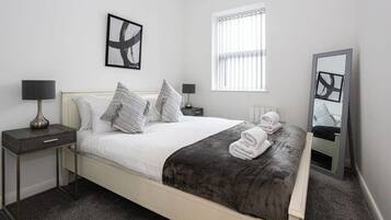 1 chambre, fer et planche à repasser, Wi-Fi, draps fournis