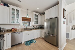 Fridge, microwave, dishwasher, coffee/tea maker