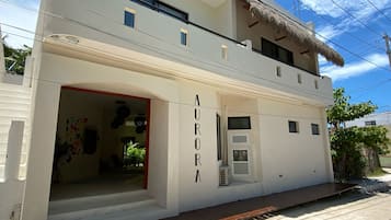 Ngoại thất