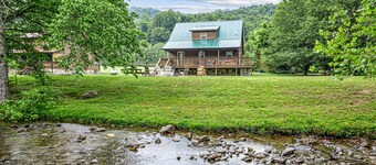 Riverside Cabin w/Fishing, Hot Tub & Firepit