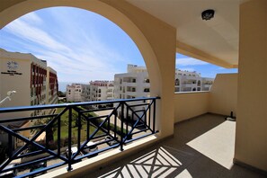 Property grounds - ARMAÇÃO DE PÊRA BRIGHTNESS 1 WITH POOL by HOMING (Armação de Pêra)