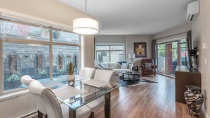 Apartment (2 Bedrooms) | Living area | 1-inch TV with digital channels - Fabulous Condo at Five Star Resort #209 (West Kelowna)