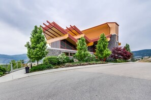 Exterior detail - Fabulous Condo at Five Star Resort #209 (West Kelowna)