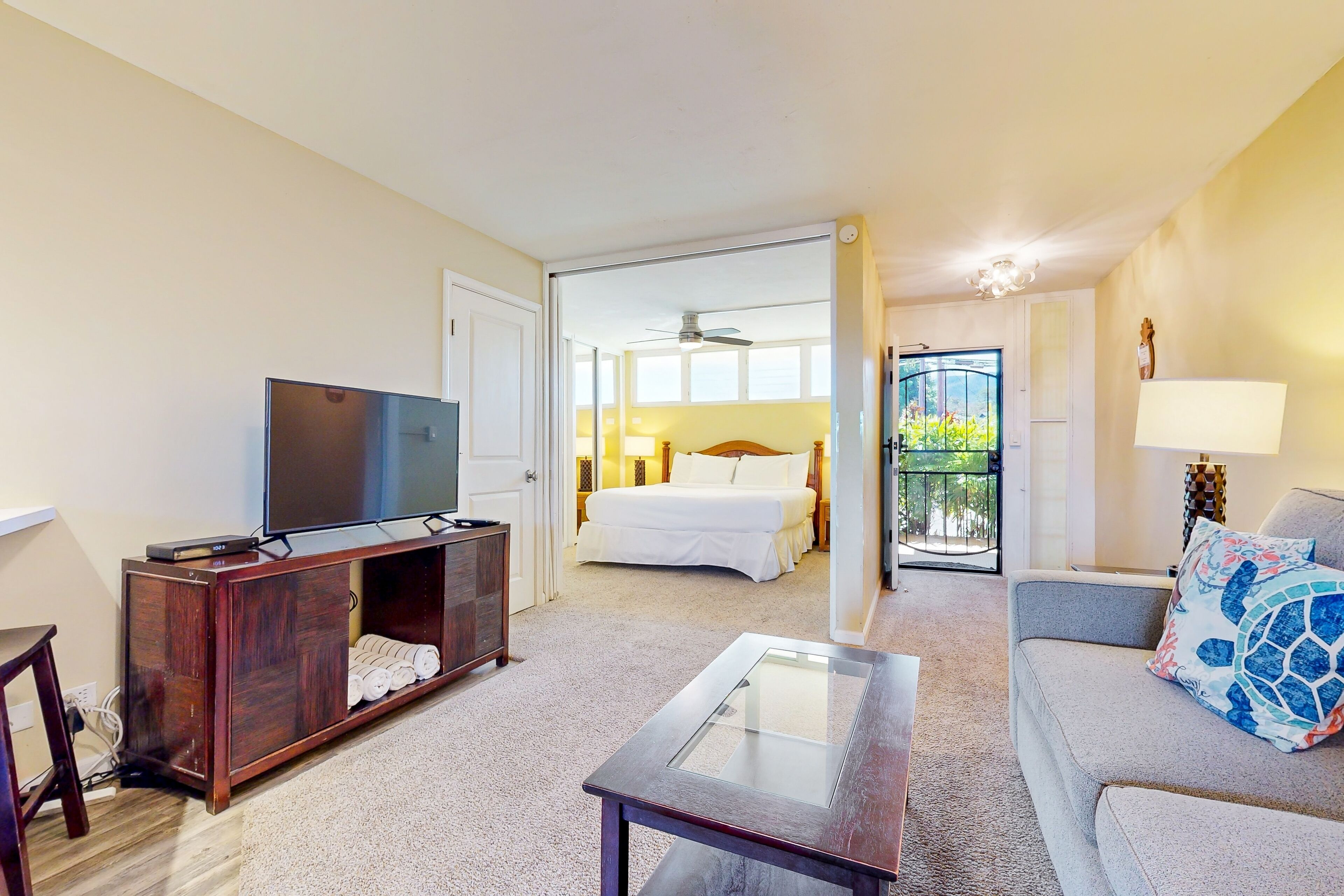 1 soverom, strykejern/-brett, internett (inkludert) og sengetøy