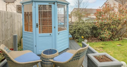 10 Goodhope Gardens